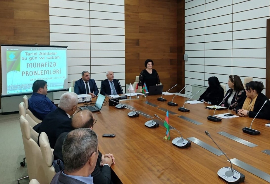 Abidə mühafizəçiləri üçün təşkil olunan təlim başa çatıb