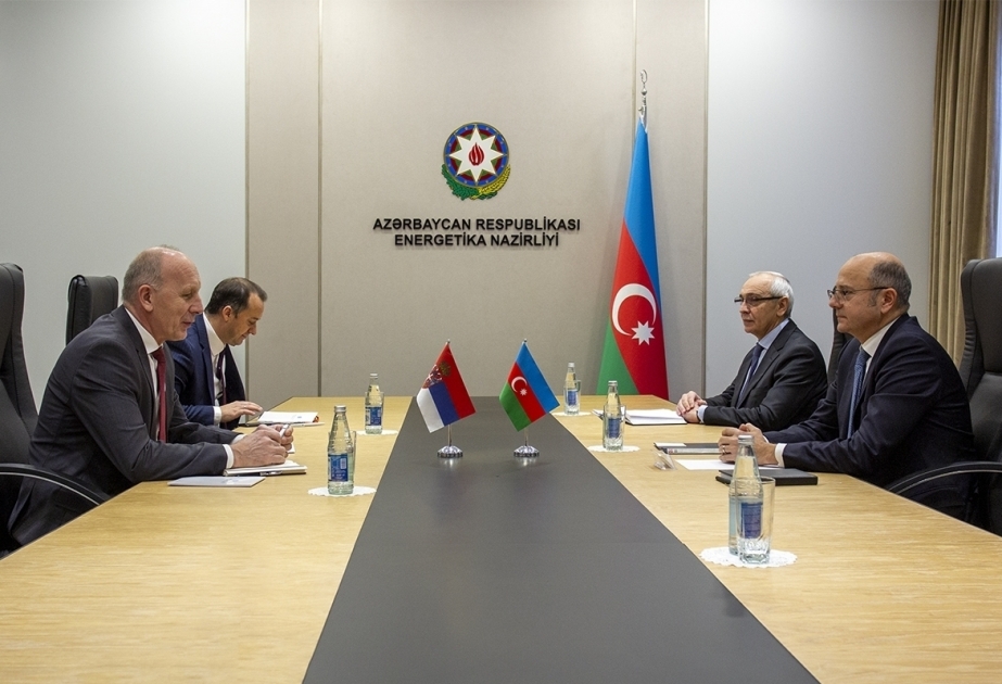 Azerbaiyán y Serbia estudian perspectivas de cooperación energética