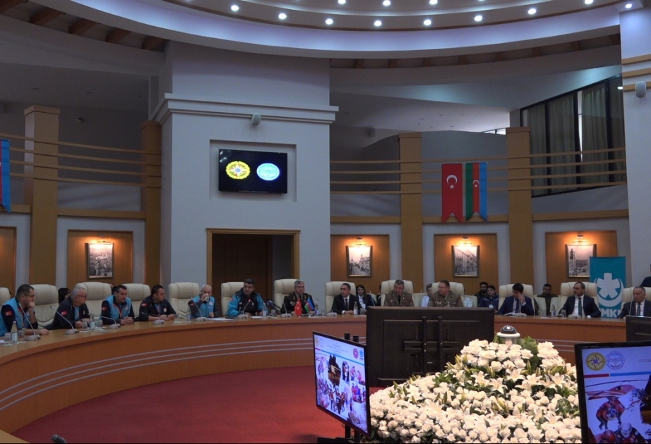 FHN: Türkiyəli mütəxəssislər təlimdə biliklərini azərbaycanlı həmkarları ilə bölüşüblər