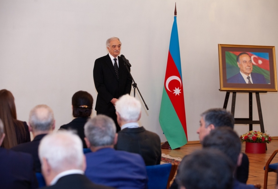 Moskvada Ümummilli Lider Heydər Əliyevin xatirəsi anılıb