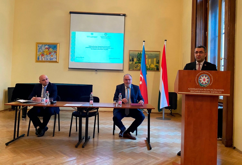 Macarıstan alimləri Azərbaycan universitetlərində təlimlər keçirəcəklər
