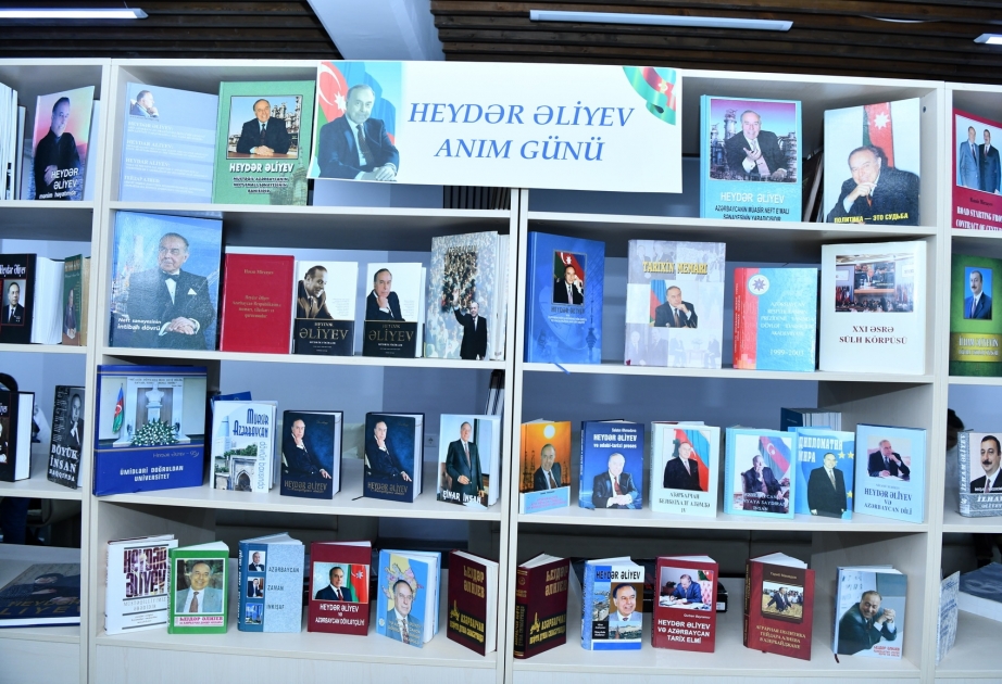 ADNSU-da Ulu Öndərin xatirəsinə həsr olunmuş kitab sərgisi