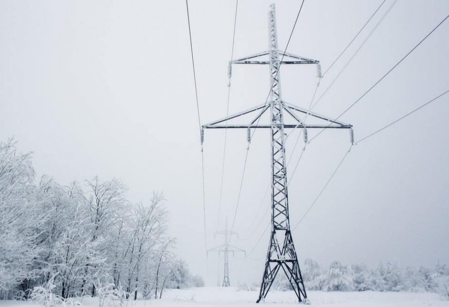 Qar nəticəsində beş rayonda elektrik enerjisinin verilişi dayanıb