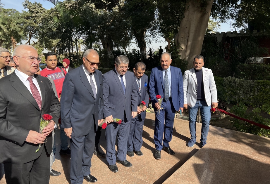 Misirdə Ulu Öndər Heydər Əliyevin əziz xatirəsi anılıb