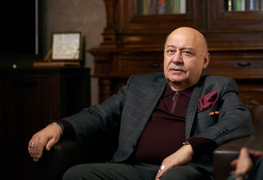 Elbay Qasımzadə: Ulu Öndərin memarlıq sənətinə böyük sevgisi vardı