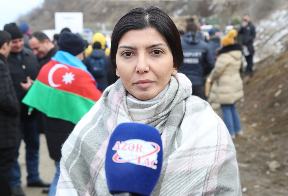 مشارِكة الاعتصام في قراباغ: يظهر هنا التضامن بين مواطني أذربيجان