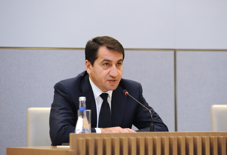 Hikmat Hajiyev informs foreign diplomats about situation on Lachin-Shusha road