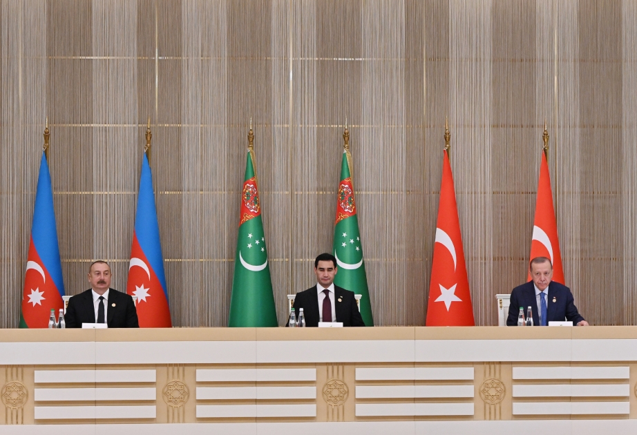 Aserbaidschan, Türkiye und Turkmenistan unterzeichnen Dokumente VIDEO