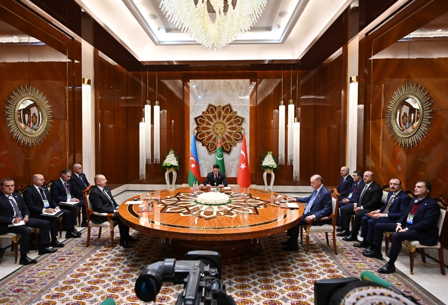 Präsidenten von Aserbaidschan, Türkiye und Turkmenistan treffen sich in erweitertem Format VIDEO