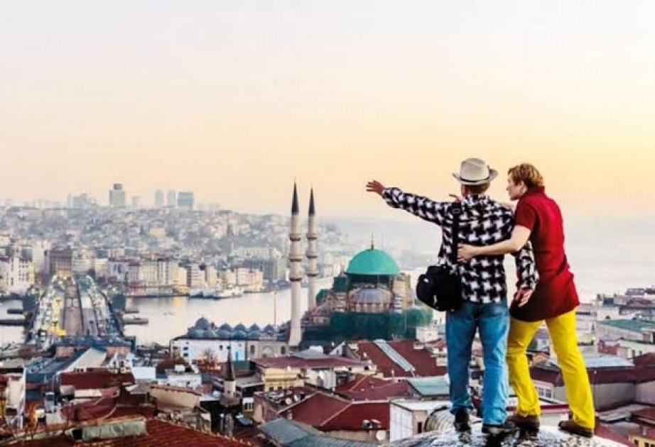 Yanvarın 1-dən Türkiyədə turistlərə əlavə vergi tətbiq ediləcək
