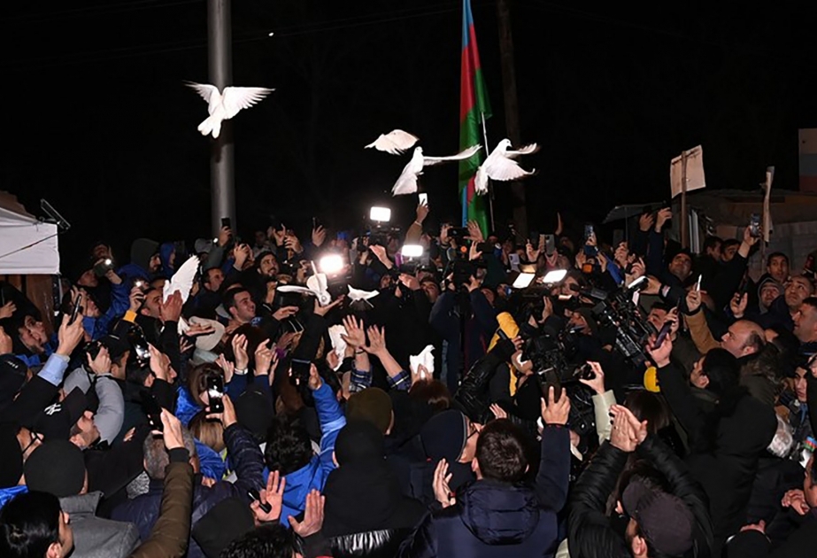 Qarabağ səmasında sülh göyərçinləri