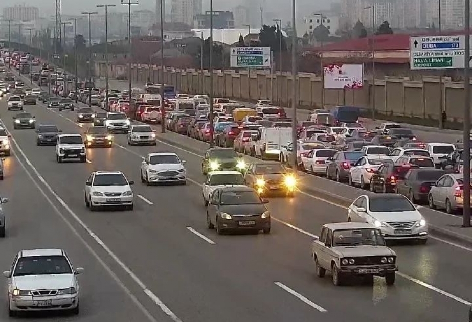 Bakıda hazırda hansı yollarda sıxlıq müşahidə edilir? - SİYAHI