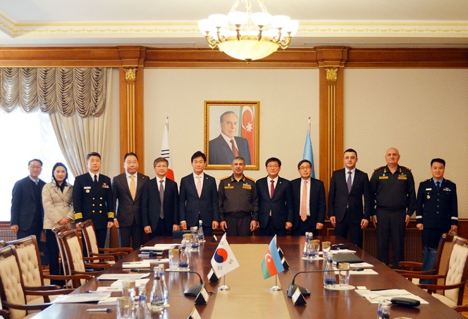 Koreya ilə Azərbaycan arasında hərbi əməkdaşlıq məsələləri müzakirə edilib