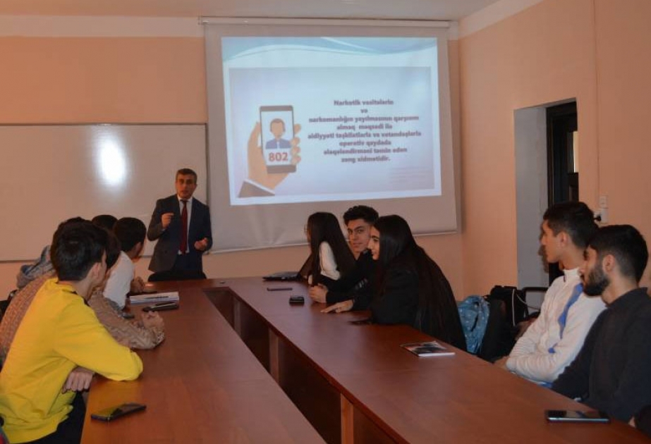 Gənclər sağlam həyat tərzi seçir