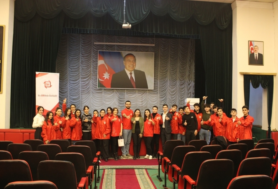 “Bir Könüllü” Təşkilatı MDU-da məlumatlandırma sessiyası keçirib