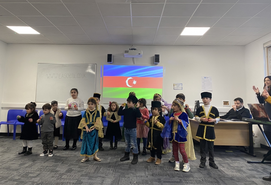 Britaniyada Azərbaycan məktəbində Həmrəylik Günü qeyd olunub