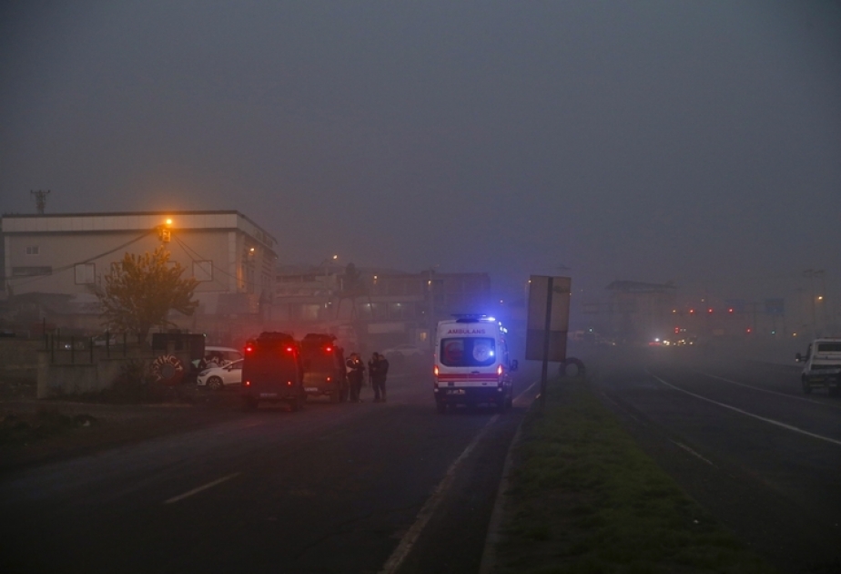 Explosion wounds 8 police officers in Turkiye