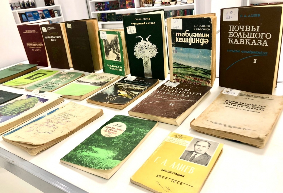 MEK-də akademik Həsən Əliyevin 115 illik yubileyi münasibətilə sərgi açılıb