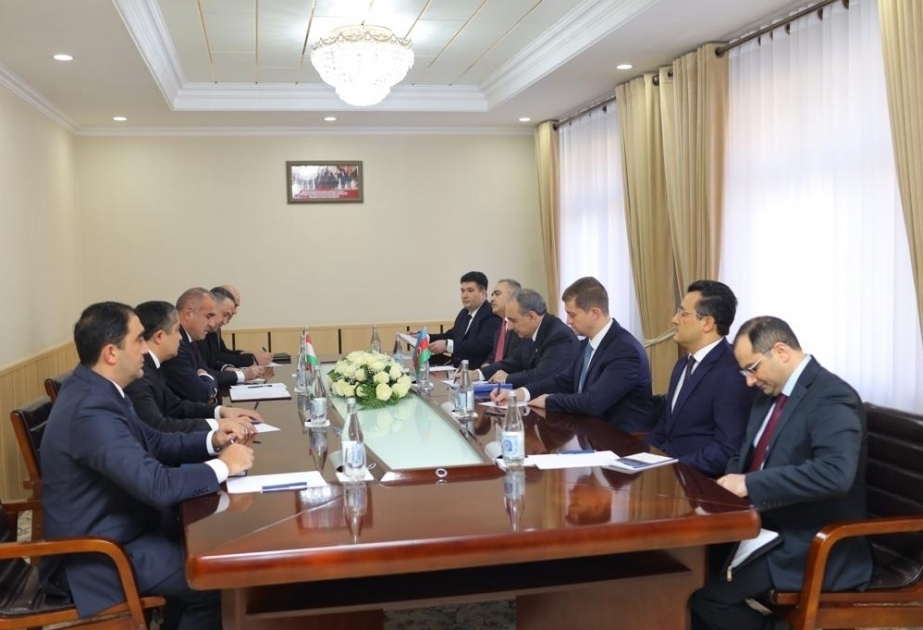 Подписана Программа сотрудничества между прокуратурами Азербайджана и Таджикистана