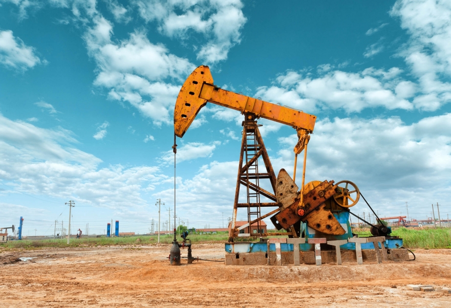 Баррель азербайджанской нефти продается за 82,82 доллара