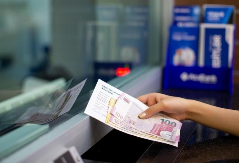 Banklardakı əmanətlərin 61,4 faizi milli valyutada qoyulub