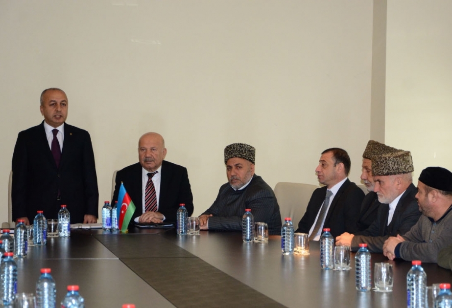Dünyəvi cəmiyyətdə dinin yeri və rolu Şamaxıda müzakirə olunub