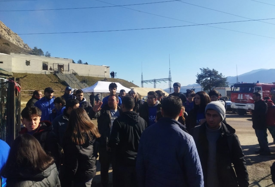 Aksiyanın yeddinci günü: Yeni könüllü qrupları Laçın-Xankəndi yoluna gəliblər