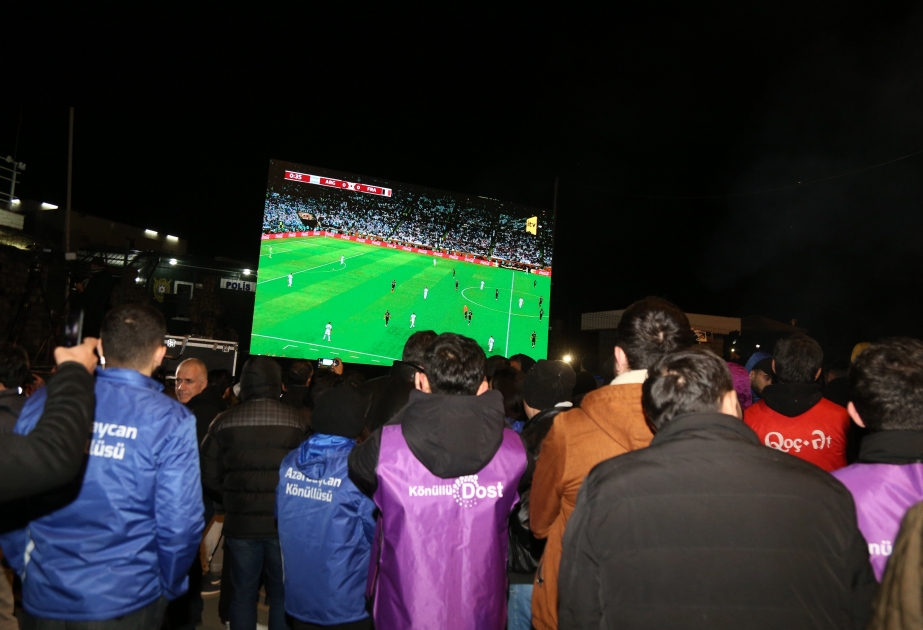 Laçın-Xankəndi yolundakı aksiyanın iştirakçıları mundialın final matçını izləyirlər