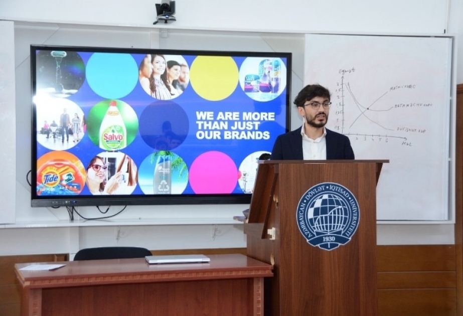 UNEC-də yay təcrübə proqramı üçün iştirakçılar seçilib