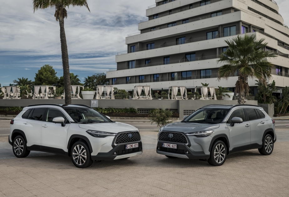 ®  Qarşılayın, yeni “Toyota Corolla Cross” VİDEO