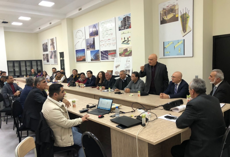 AzMİU-da çoxmərtəbəli binaların tikintisi ilə bağlı seminar