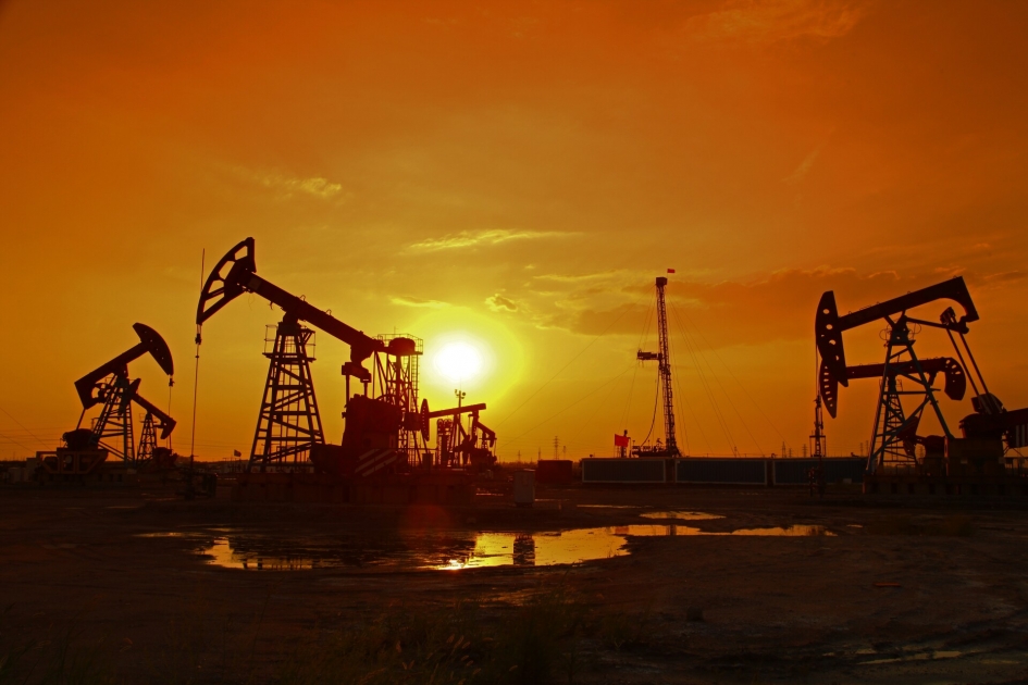 Цена барреля азербайджанской нефти превысила 84 доллара