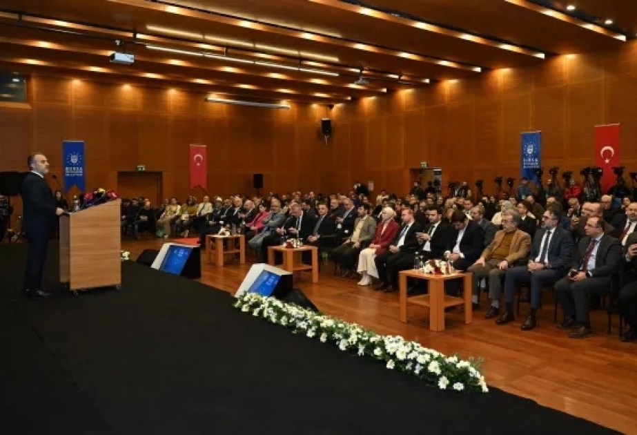 “Türk dünyası - yeni nəsil media” seminarında aktual mövzular müzakirə edilib