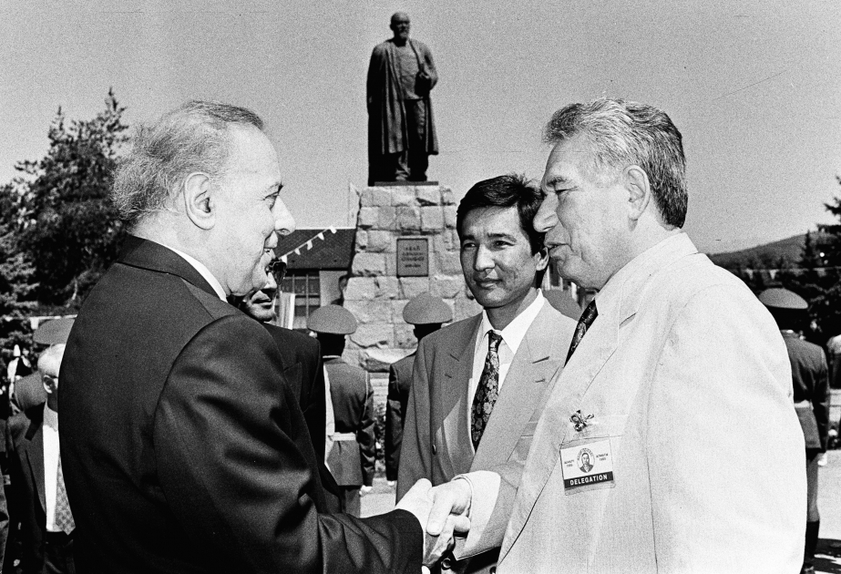 Xalqa bağışlanmış ömürdən anlar: 1995-ci ilin avqustu