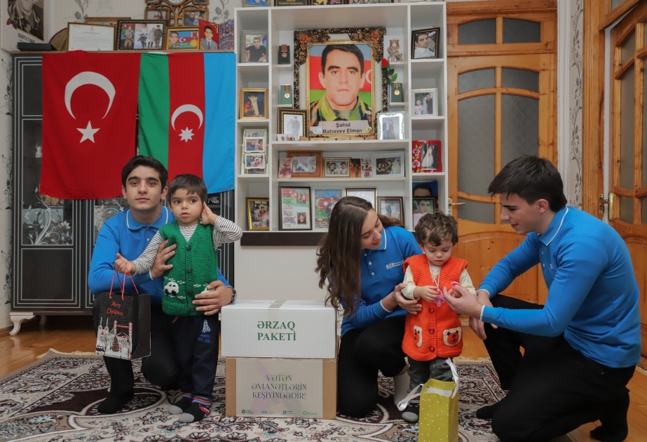 “Vətən əmanətlərin keşiyindədir” proqramı çərçivəsində şəhid ailələrinə bayram sovqatları çatdırılır