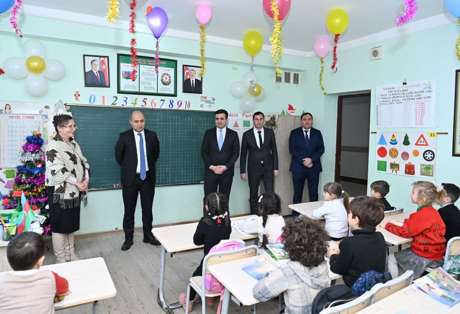Nazir Saatlıda orta məktəbdə tədris prosesini izləyib