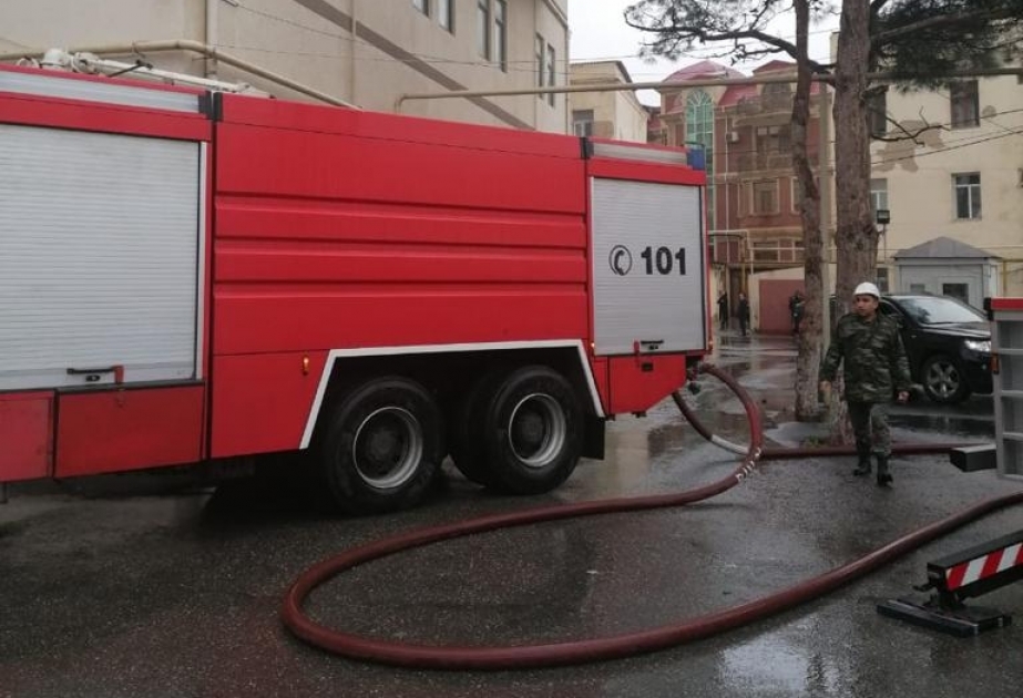FHN: Nərimanov rayonunda baş vermiş yanğın söndürülüb