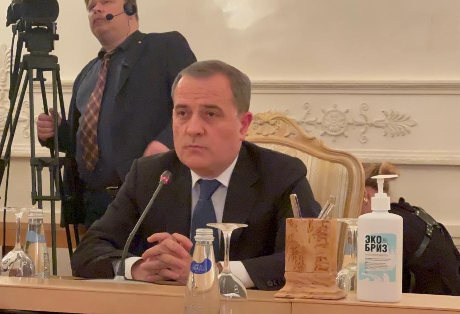 جيهون بايراموف: اخبار عن إغلاق ممر لاتشين من قبل أذربيجان لا يعكس الحقيقة