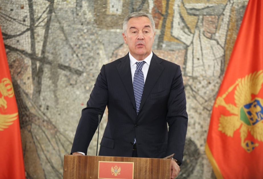 Milo Cukanoviç: Monteneqronun siyasi böhrandan çıxması üçün Aİ-nin köməyinə ehtiyacı var