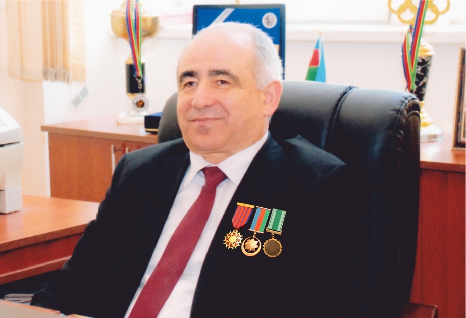 Professor Fərrux Rüstəmov: Azərbaycan regional güc mərkəzinə çevrilib