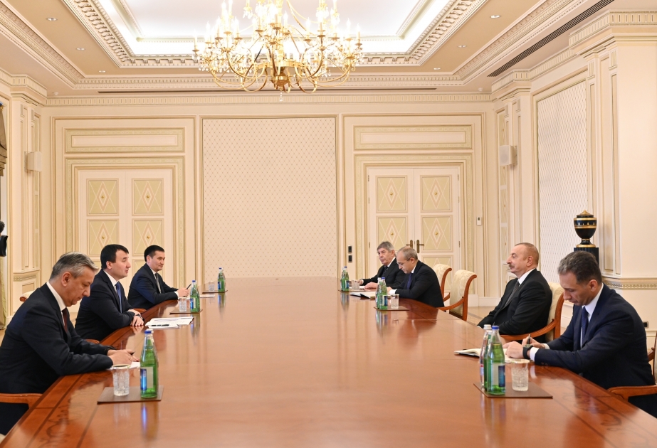 Präsident Ilham Aliyev empfängt stellvertretenden Ministerpräsidenten von Usbekistan VIDEO