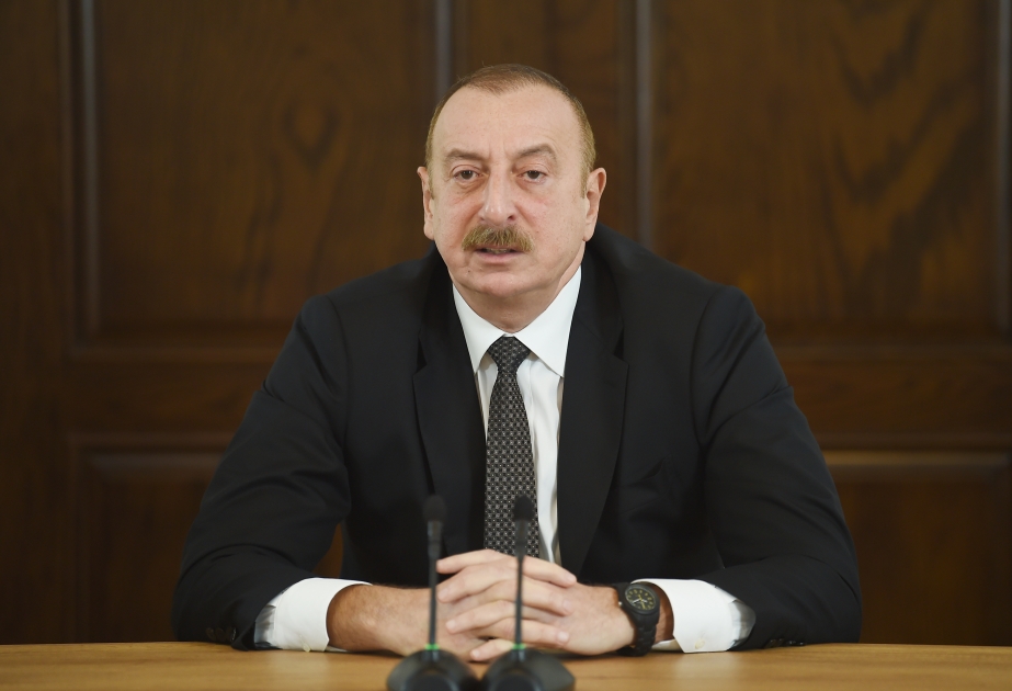 Azərbaycan Prezidenti: Bizim tarixi həqiqətlərlə bağlı kitablarımız yenilənməlidir