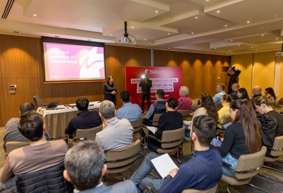 ®  “Bakcell” jurnalistlər üçün seminar keçirib