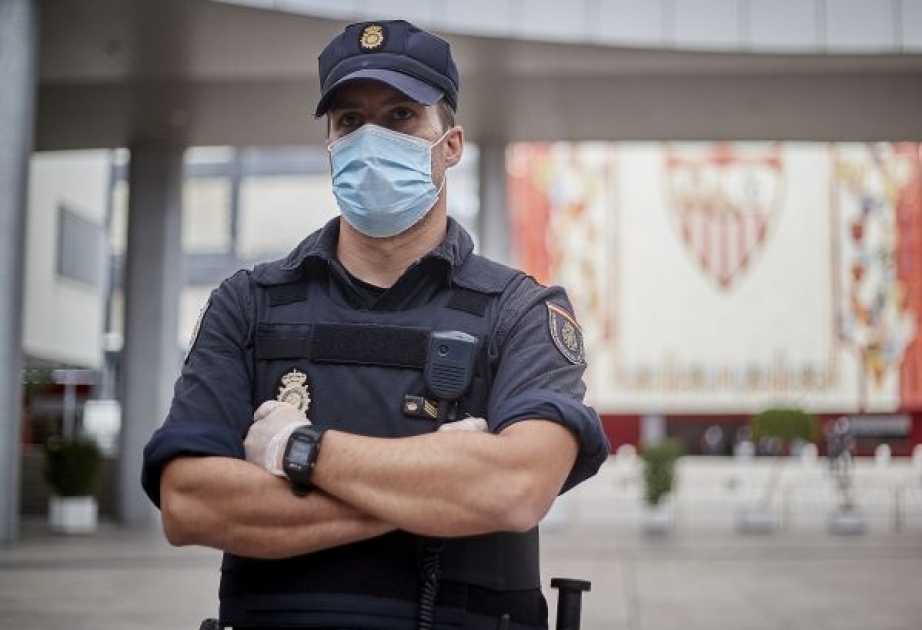 İspaniya polisi içərisində 4 tondan çox narkotik vasitə olan qayığı ələ keçirib