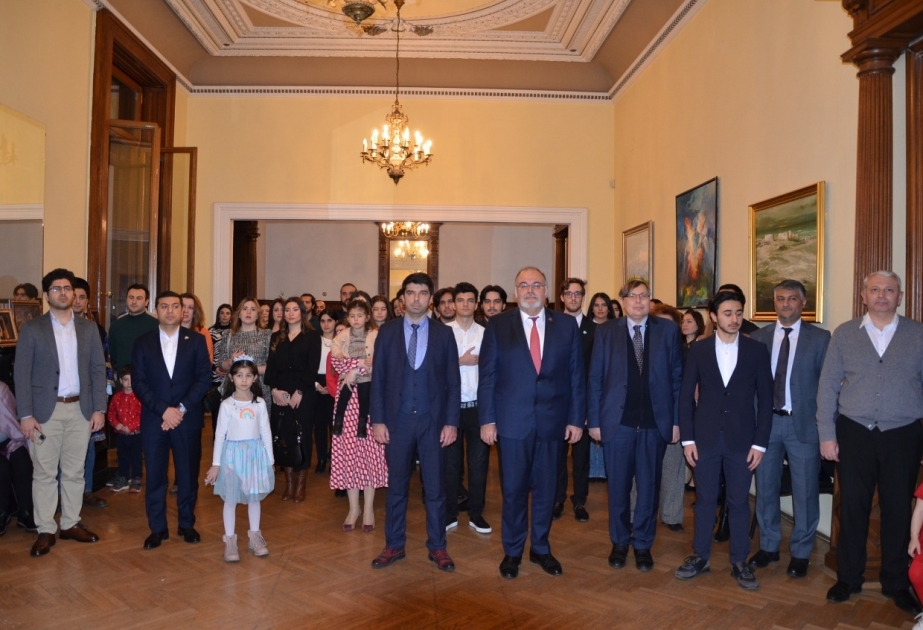 Budapeştdə Dünya Azərbaycanlılarının Həmrəyliyi Günü münasibətilə tədbir keçirilib