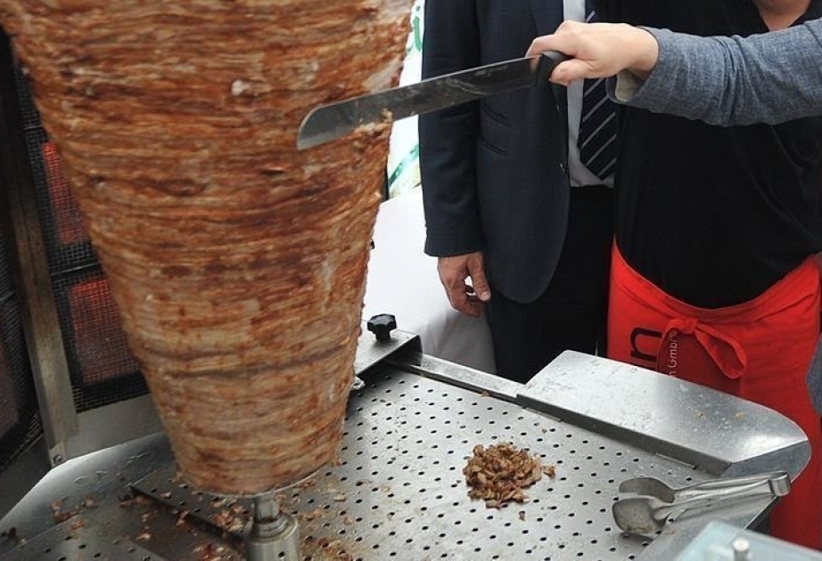 Doner kebab is more popular than currywurst in Germany, survey finds