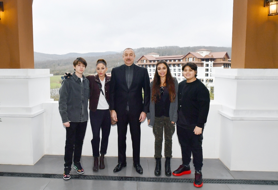 Le président Ilham Aliyev et la première dame Mehriban Aliyeva participent à l’inauguration du complexe de repos « Chabran » VIDEO