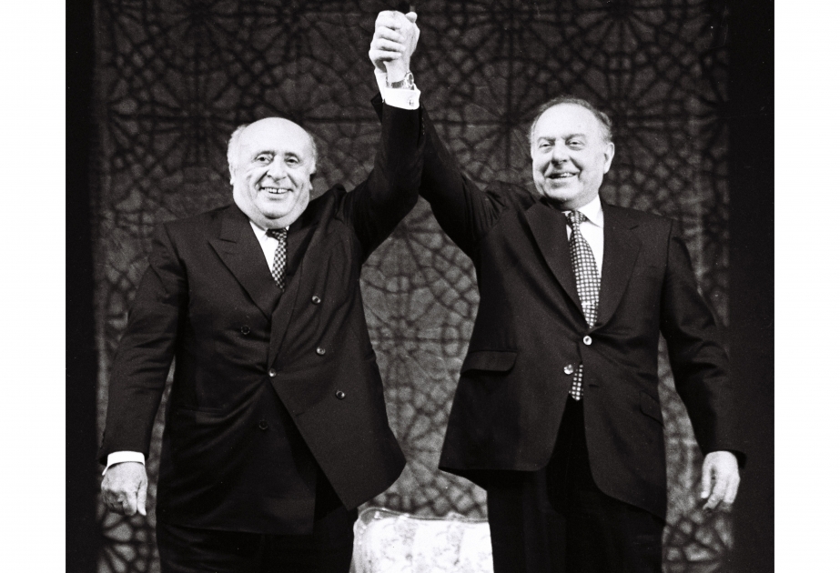 Xalqa bağışlanmış ömürdən anlar: 1995-ci ilin dekabrı