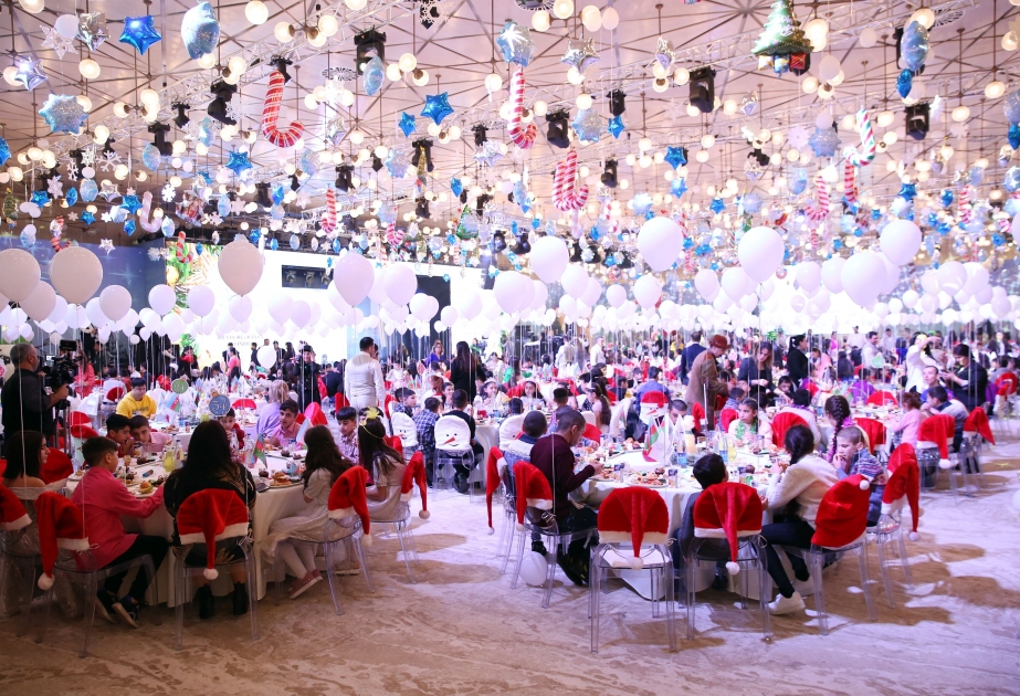 La Fundación Heydar Aliyev organiza una fiesta de Año Nuevo para niños