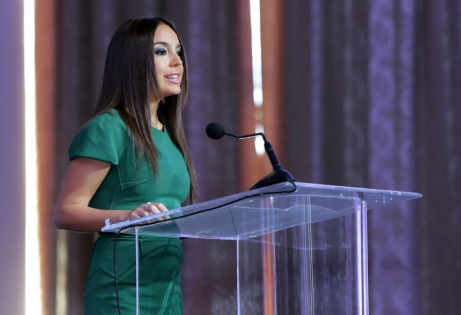 Leyla Əliyeva “Qocalar və əlillər evi”ni ziyarət edib